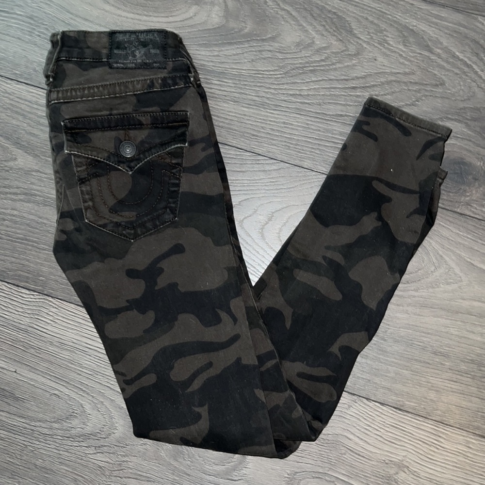 True Religion Jeans Camouflage size 26